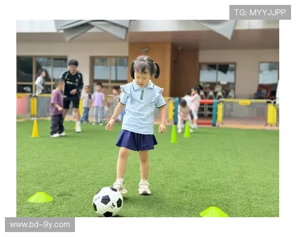 提升中小学生足球技能的高段体育游戏化教学实践优化方案策略研究